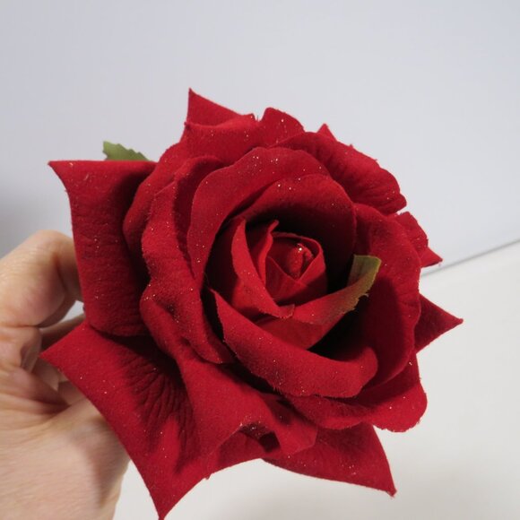 Rose Clip on Flower (for clothing, gift as bow, decor) on Alligator Clip #4 - Picture 1 of 7